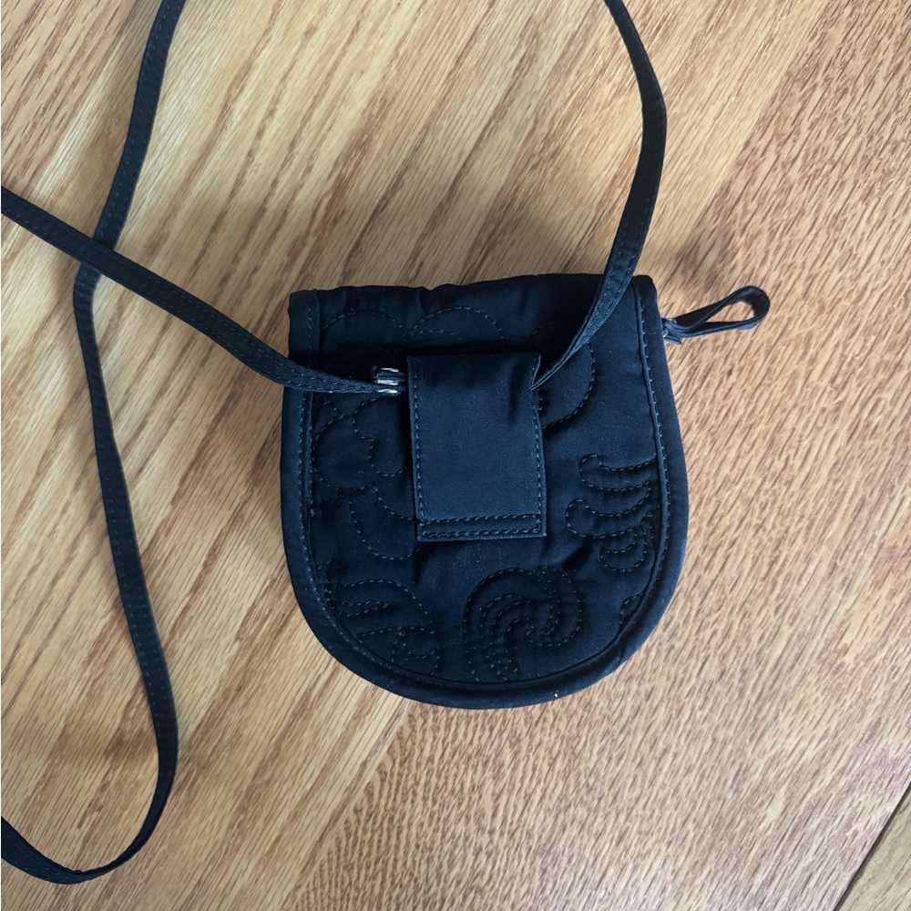 Vera Bradley Black Quilted Mini Bag Festival Concert Small - Picture 2 of 8